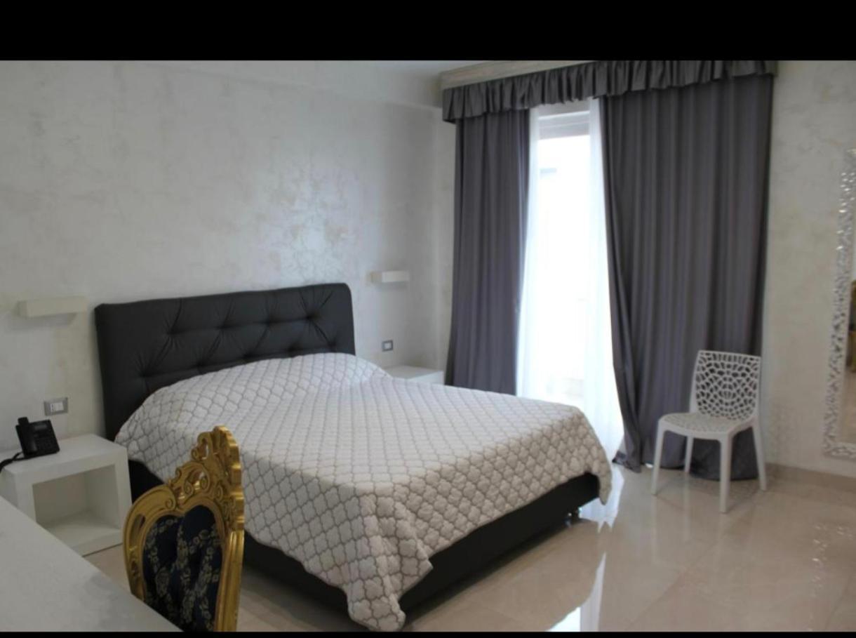 Hotel Paladini Porto Cesareo Zimmer foto