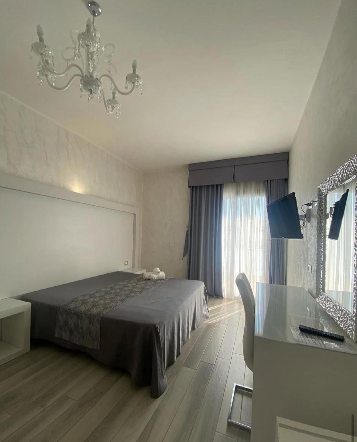 Hotel Paladini Porto Cesareo Zimmer foto